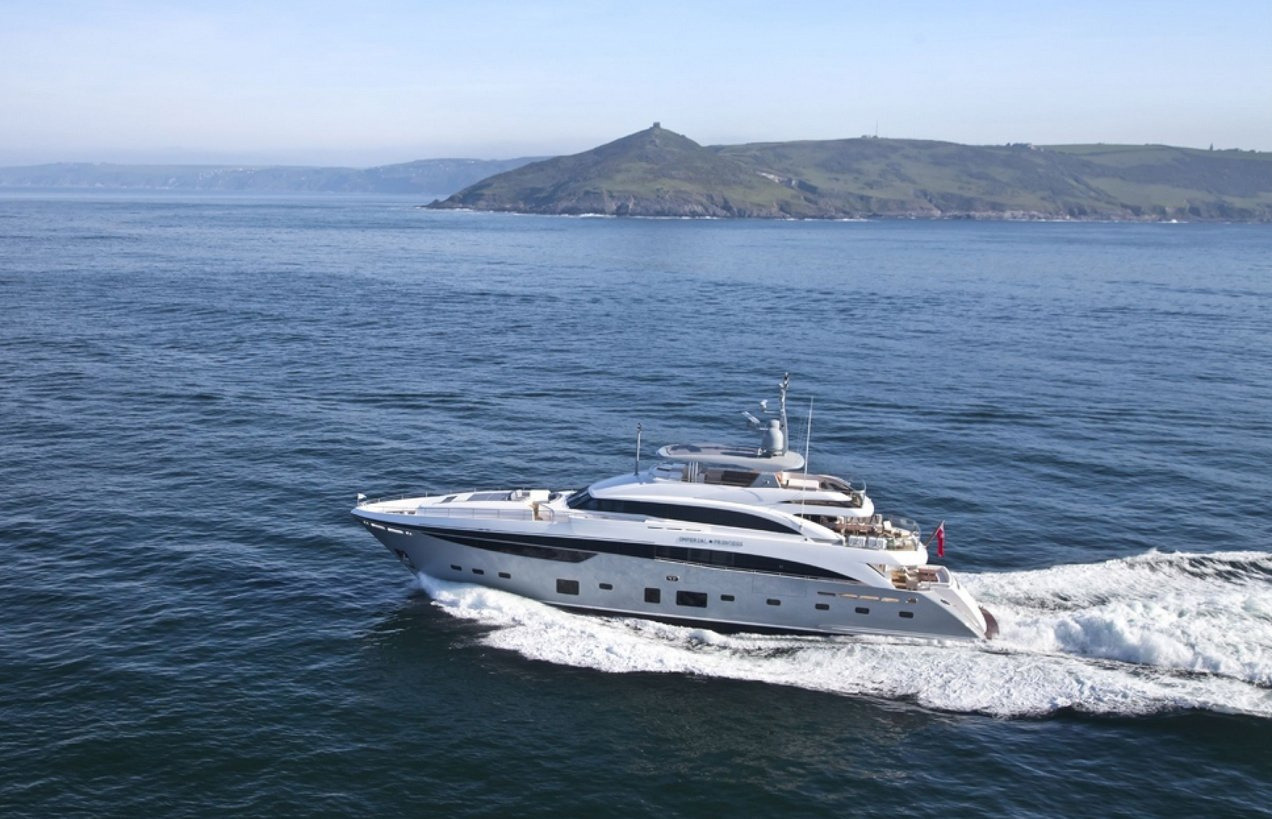 Motor Yacht IMPERIAL PRINCESS BEATRICE by Sunseeker - Underway at Sea.jpg