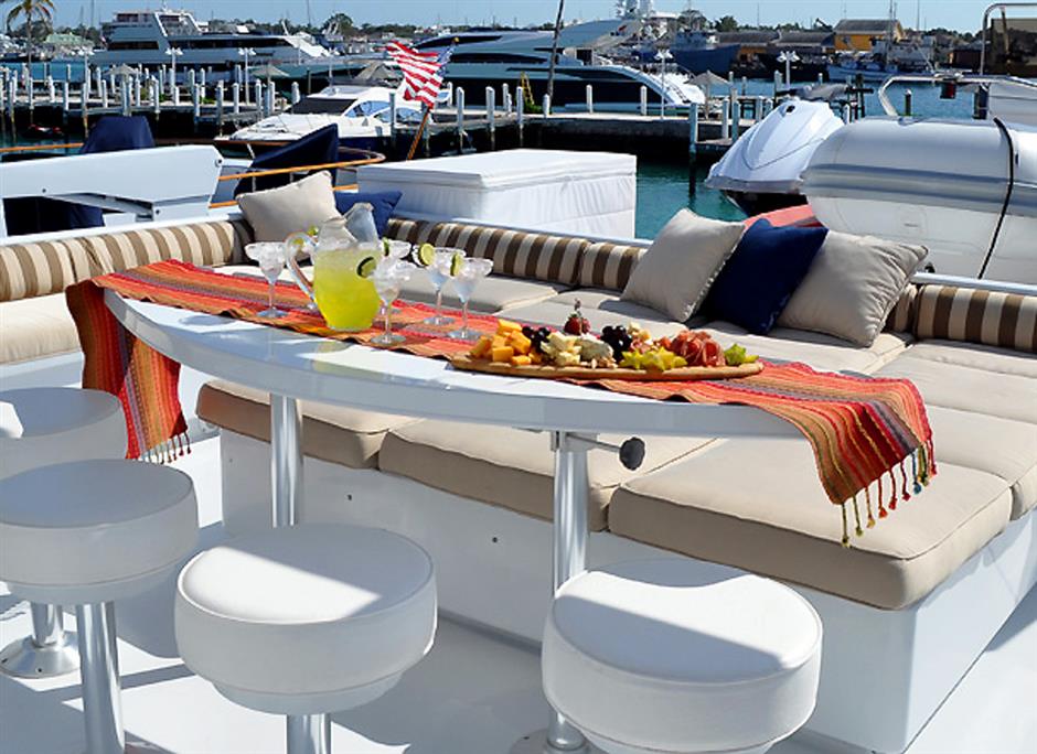 OUTDOOR DINING.jpg