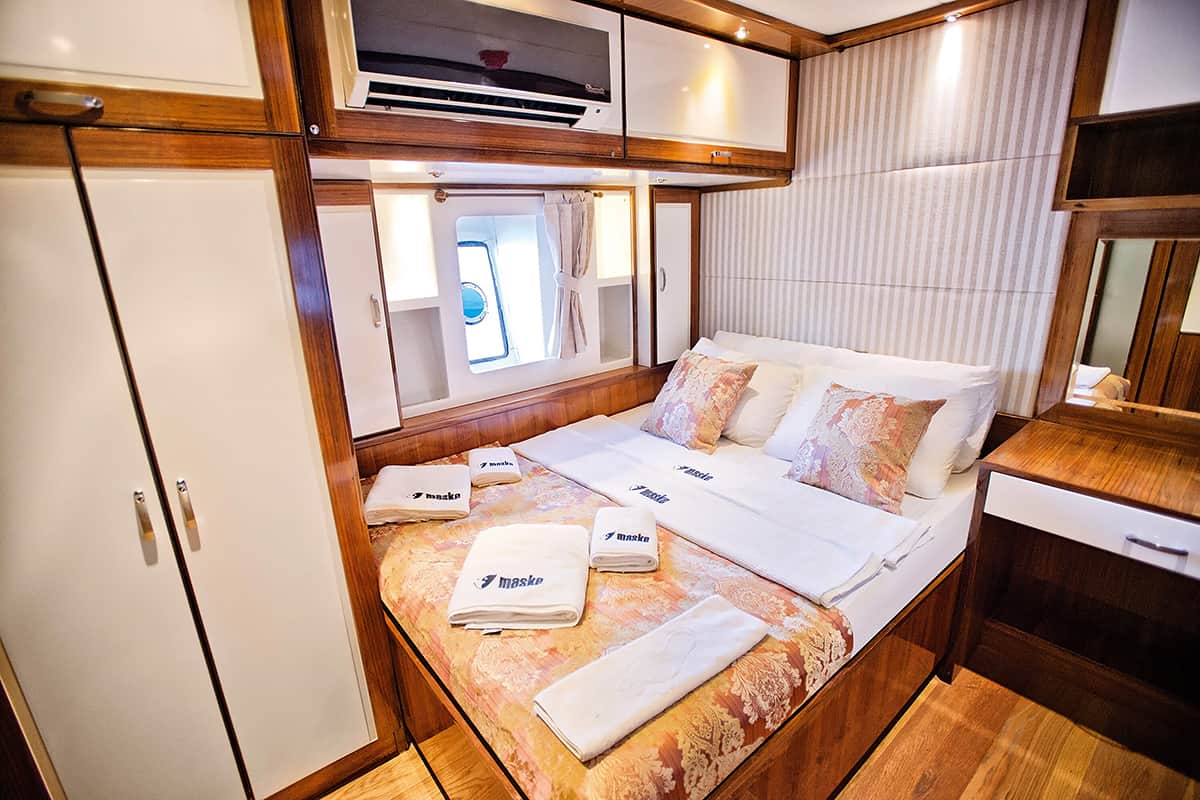 Orkide guest cabin.jpg
