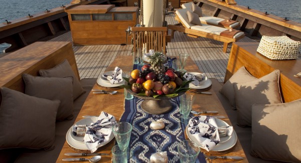 SI DATU BUA  table setting.jpg