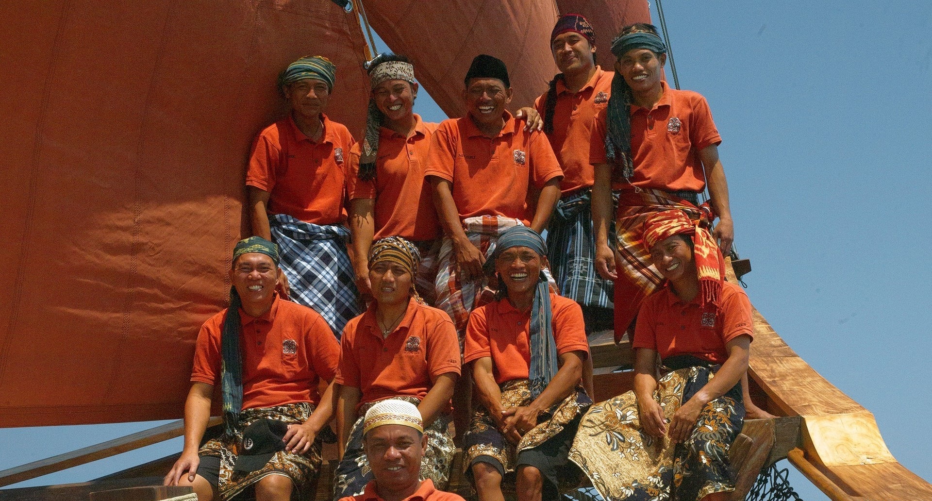SI DATU BUA - Crew.jpg