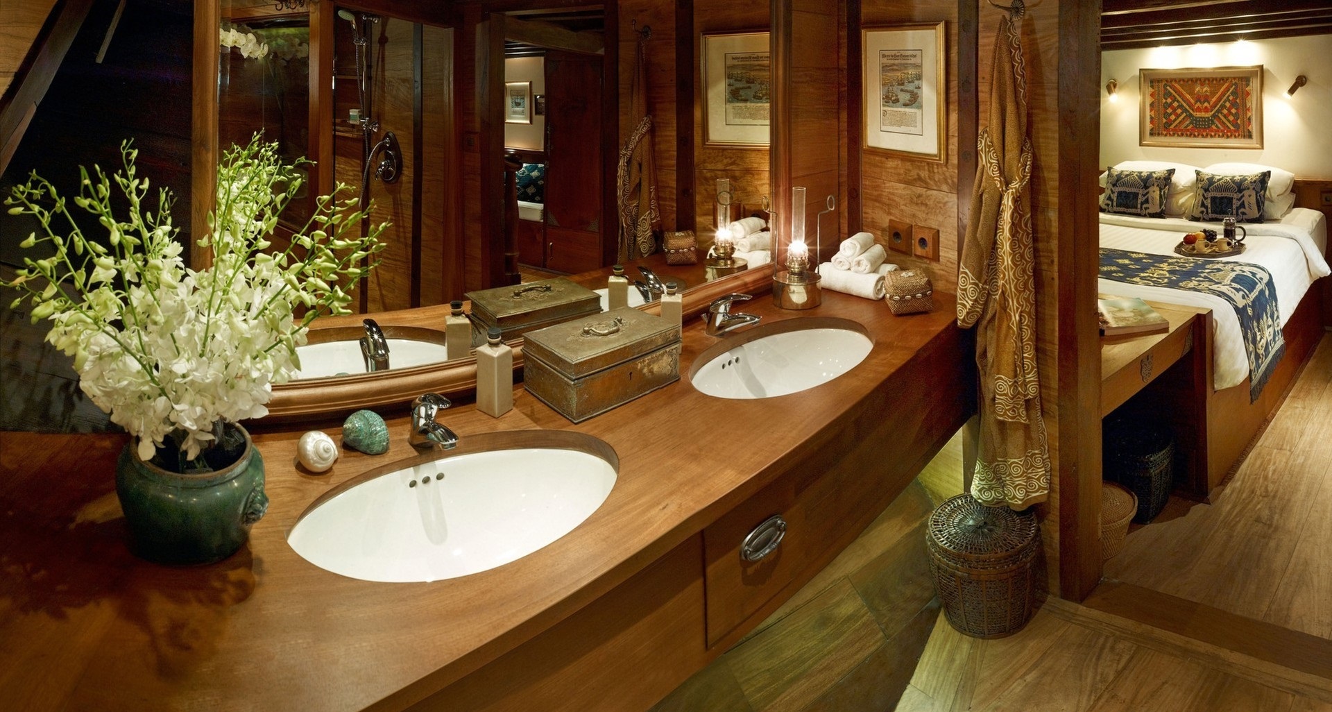 SI DATU BUA - ensuite bathroom.jpg