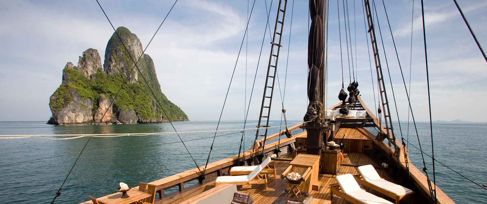 SI DATU BUA - foredeck.jpg