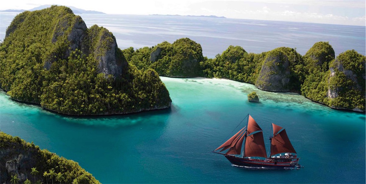 SI DATU BUA Prestine Anchorages.jpg