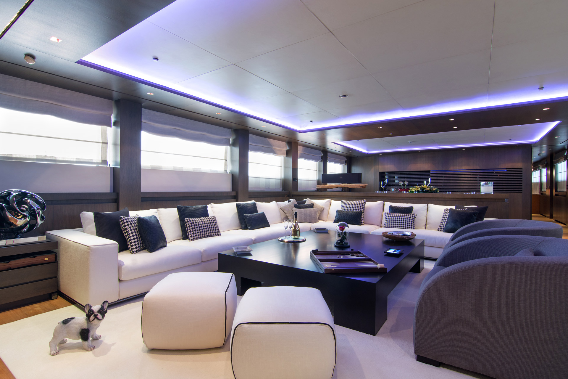 Saloon with plenty of seating.jpg