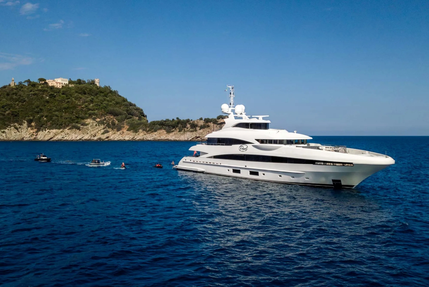 Superyacht PEARL.jpg