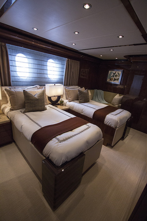 Twin Cabin 00005.jpg