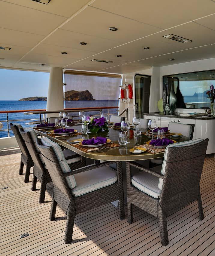 Upper aft deck dining.jpg