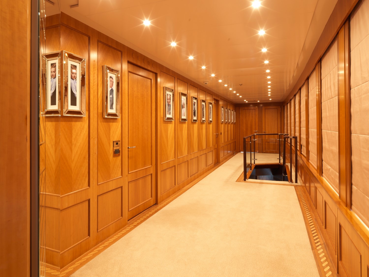 Upper deck hallway.jpg