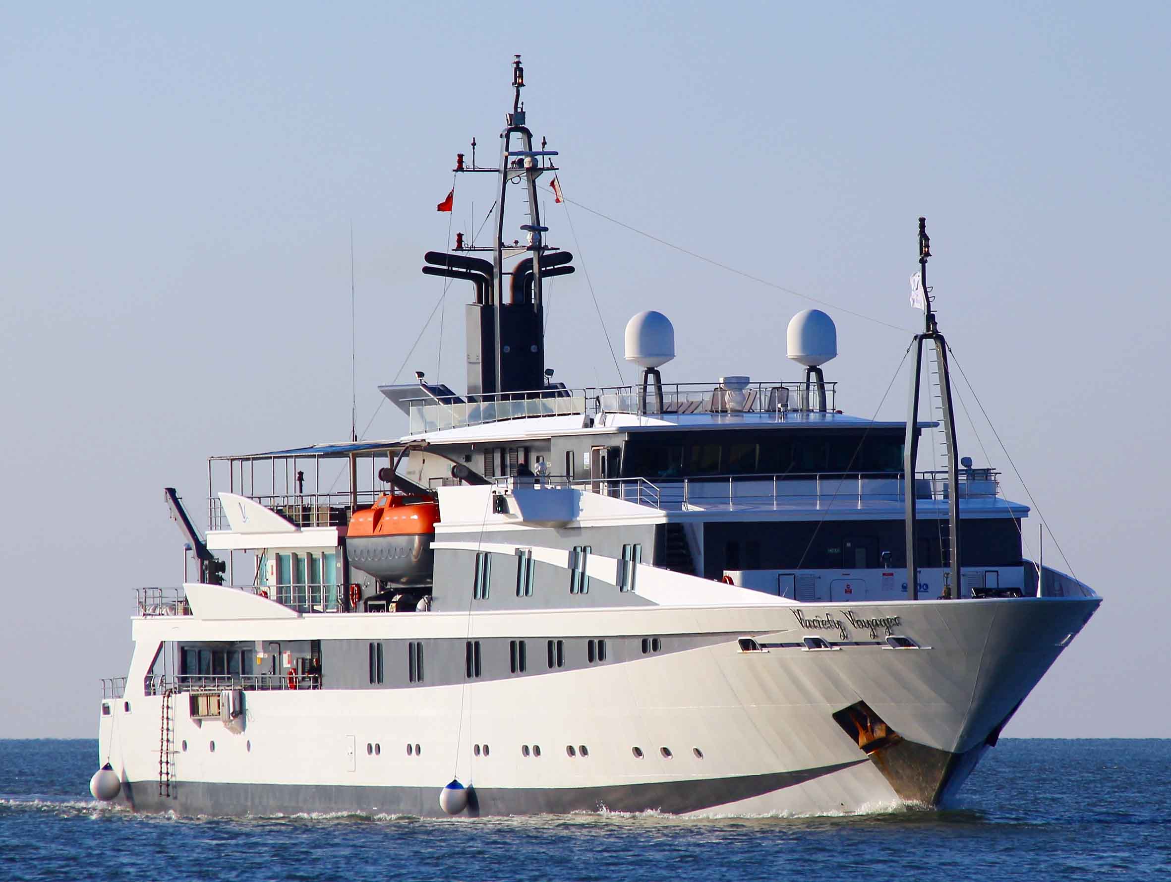 Variety-Voyager_visits Poole.jpg