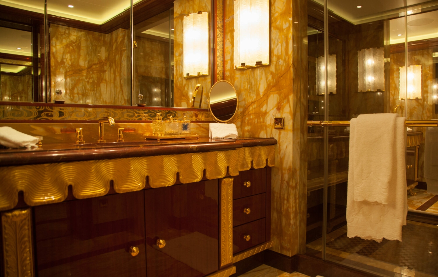 Vip Cabin Attached  Bathroo, 01.jpg
