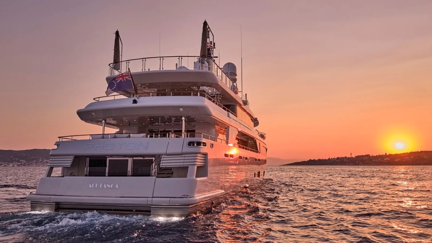 aft deck 01.jpg