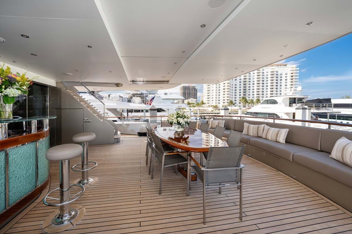 aft deck al fresco dining.jpg