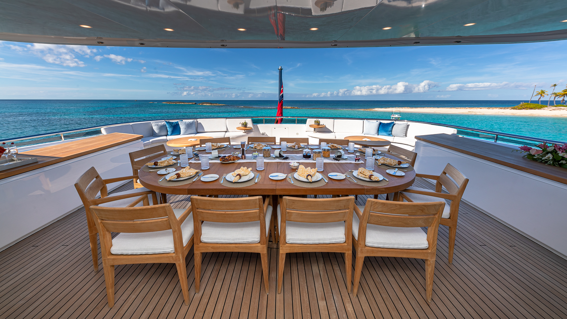 al fresco dining .jpg