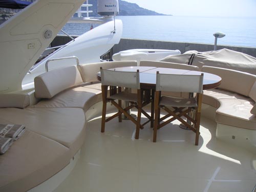 alfresco dining option.jpg