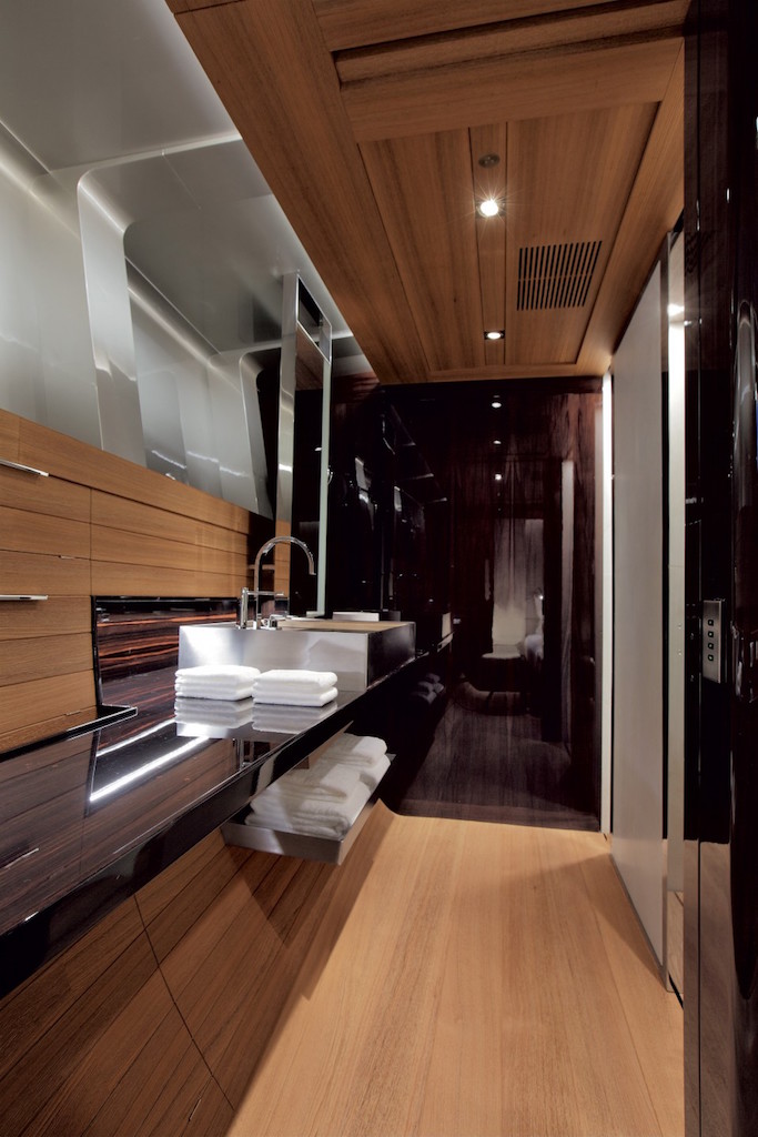 bathroom 5.jpg