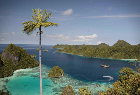 beautiful views with SI DATU BUA .jpg
