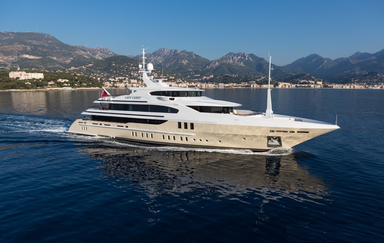 benetti-lady-candy-56m-superyacht.jpg