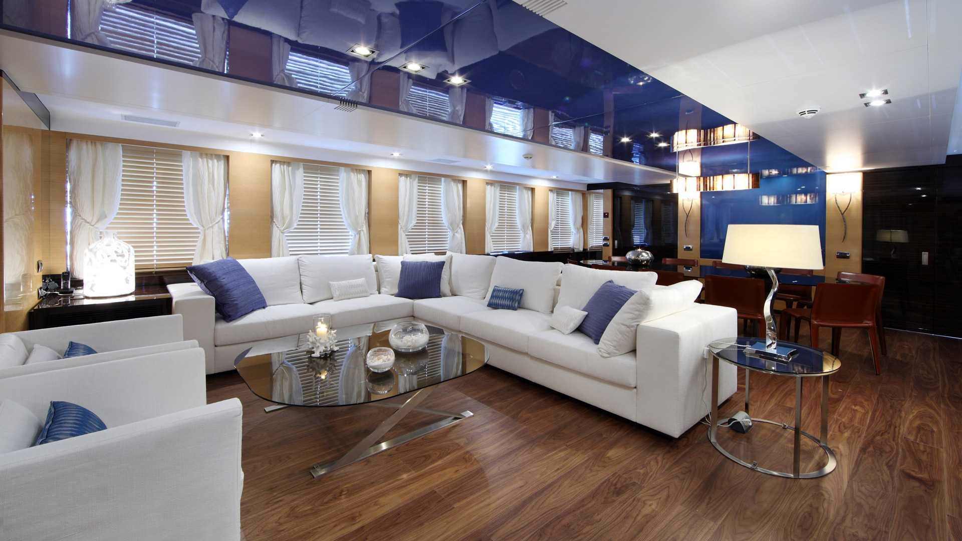 comfortable sofas in salon.jpg