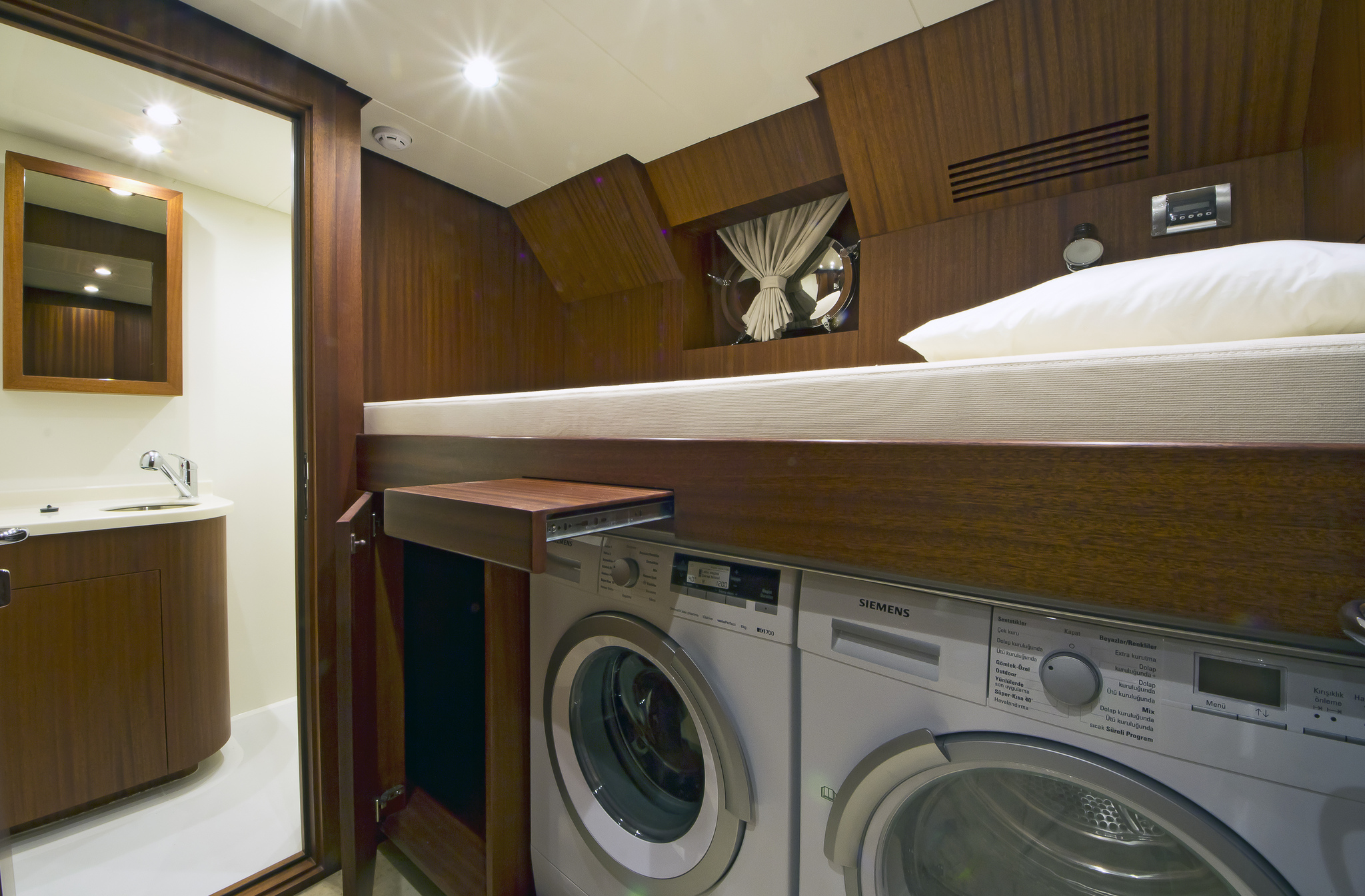 crew cabin with laundry.jpg