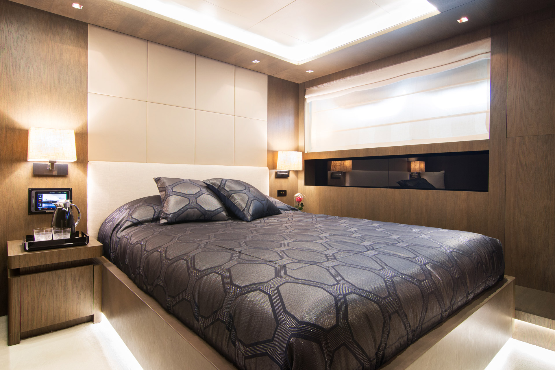 double guest cabin  .jpg