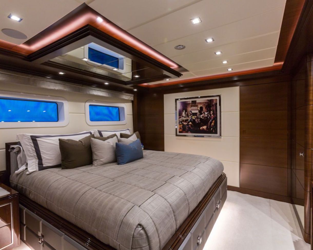 double guest suite.jpg