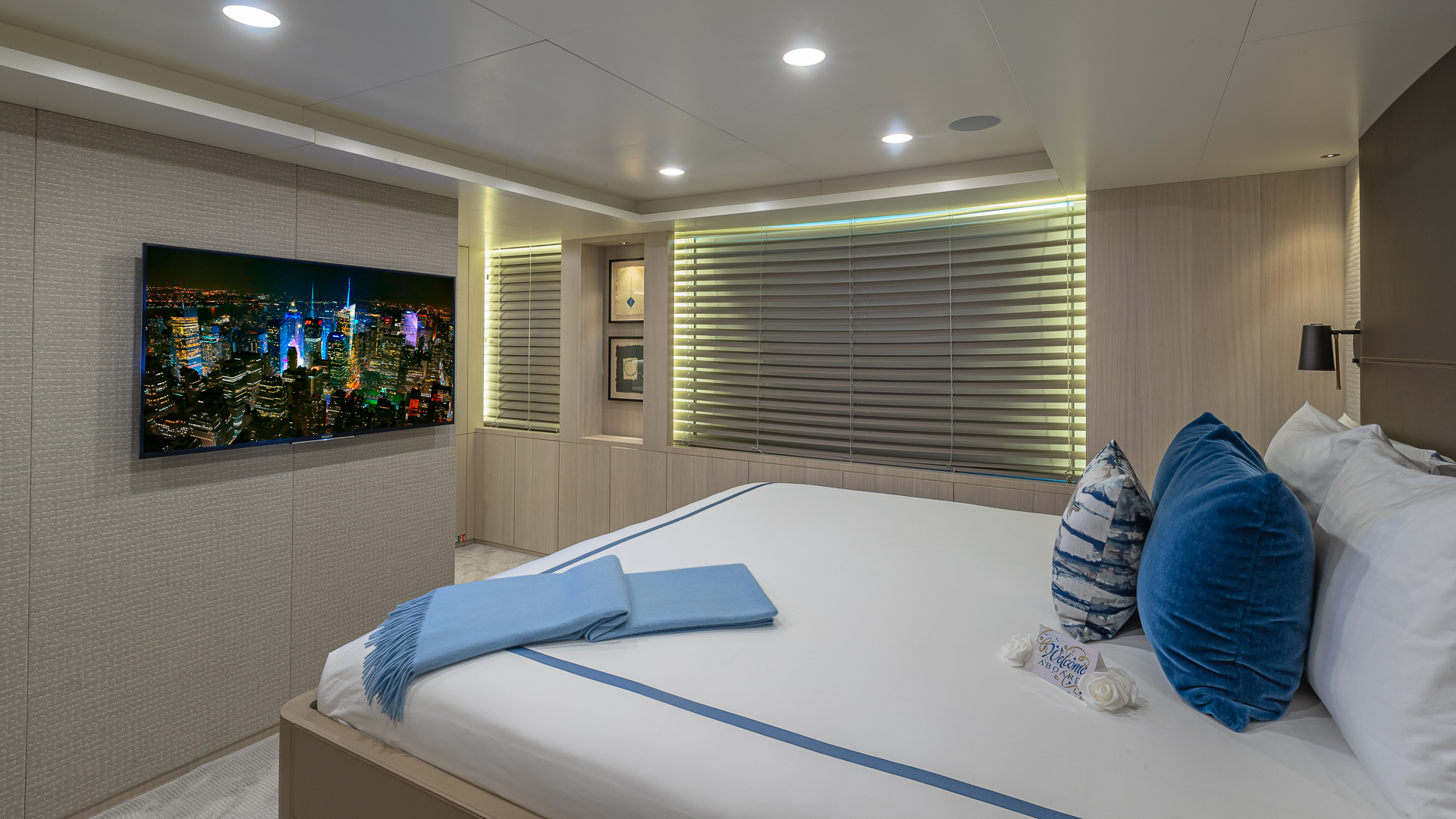double:twin cabin on the lower deck.jpg