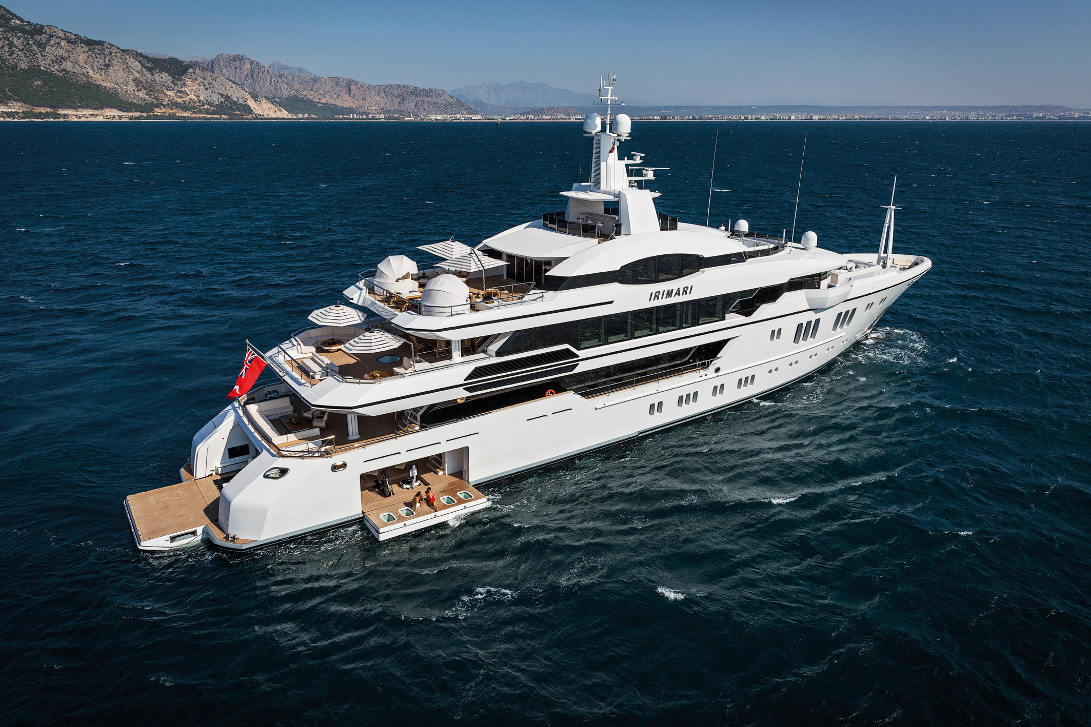 fabulous entertainment and relaxiation areas on board IRIMARI.jpg