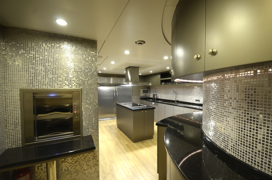 galley.jpg