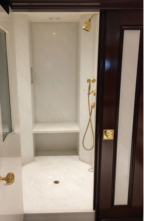 guest shower.jpg