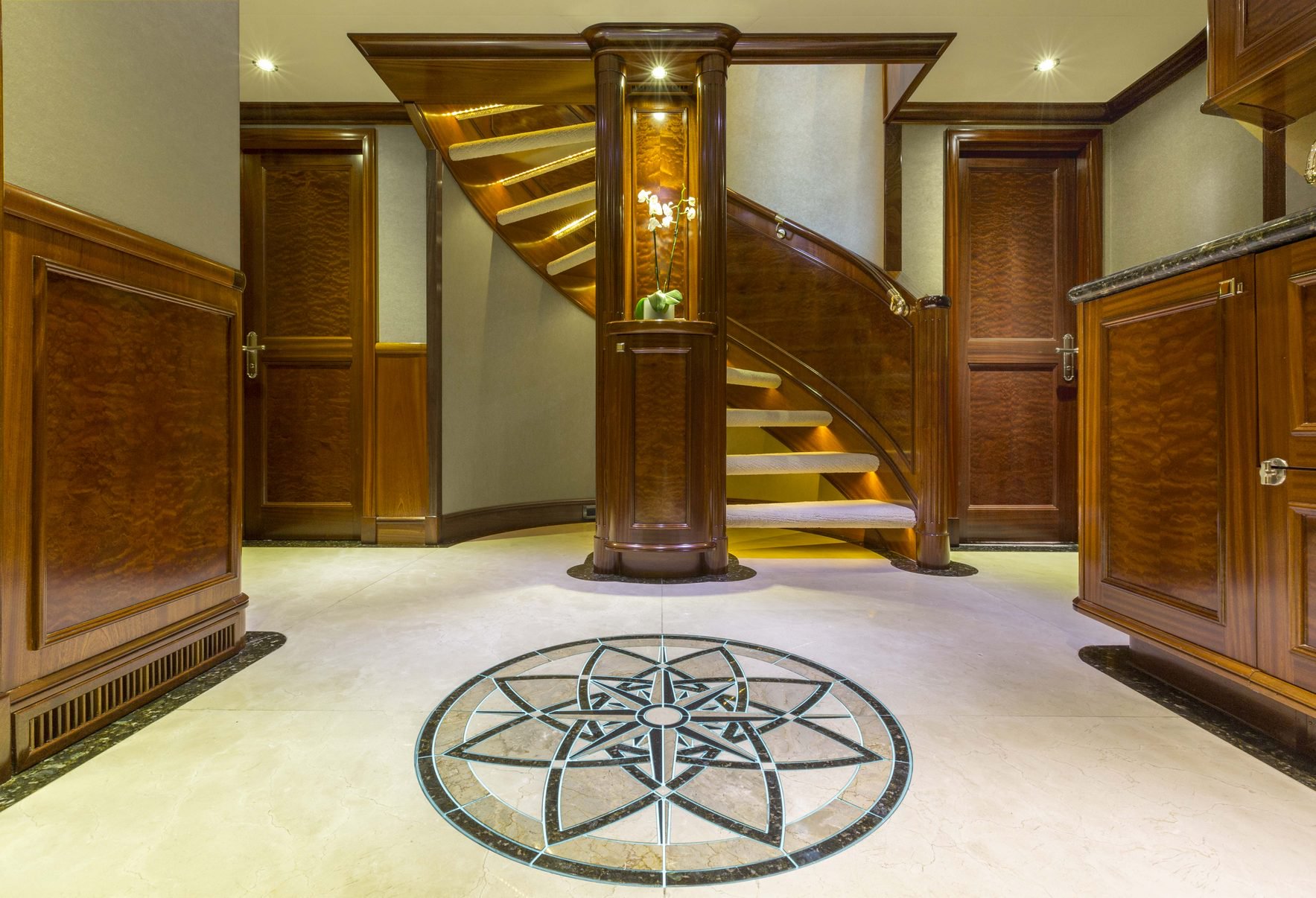 guest-foyer.jpg