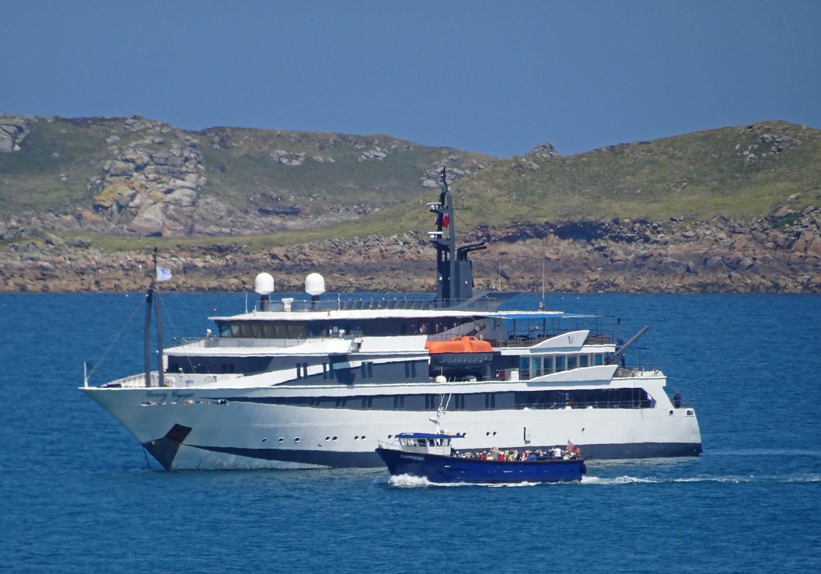 heading to Tresco.jpg