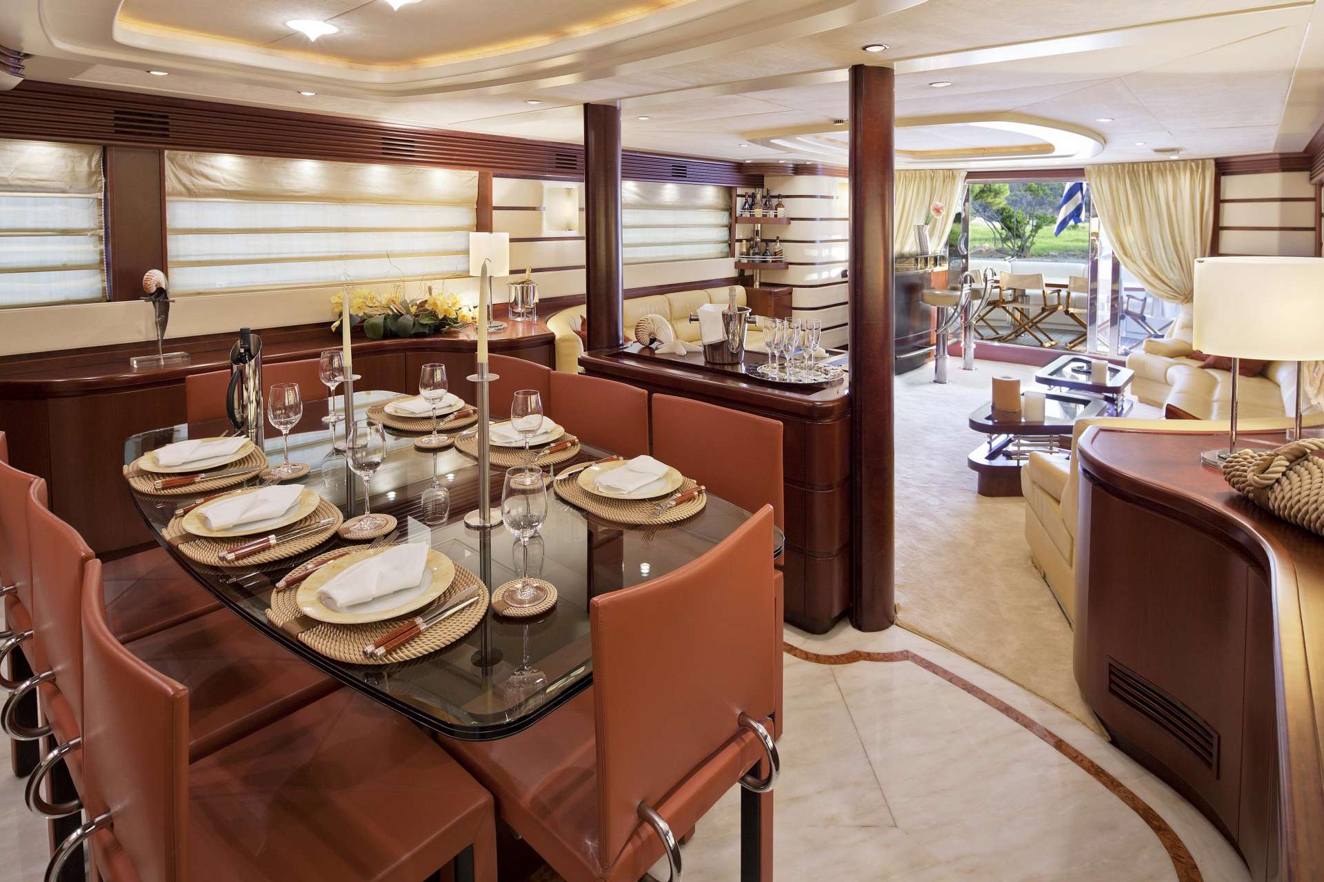 interior dining on board.jpg