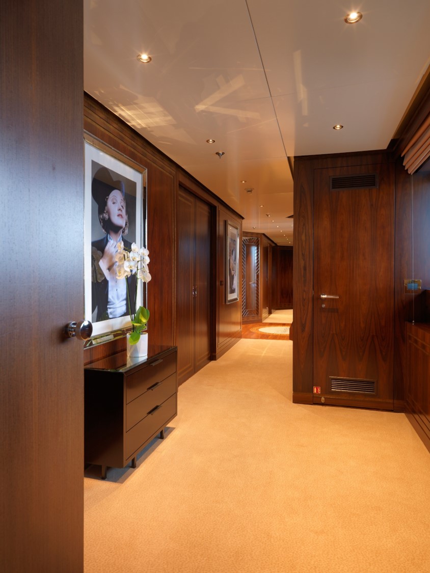 main deck hallway.jpg