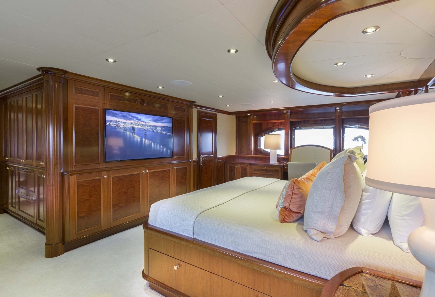 main-cabin-showing-tv.jpg