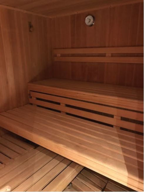 sauna detail.jpg