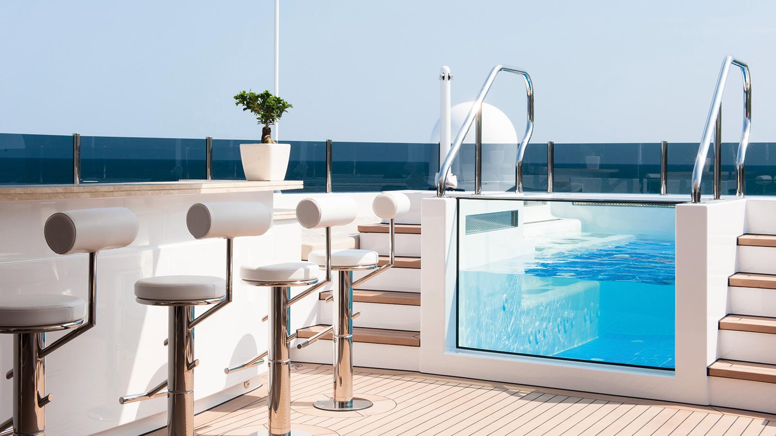 spa pool : Jacuzzi .jpg