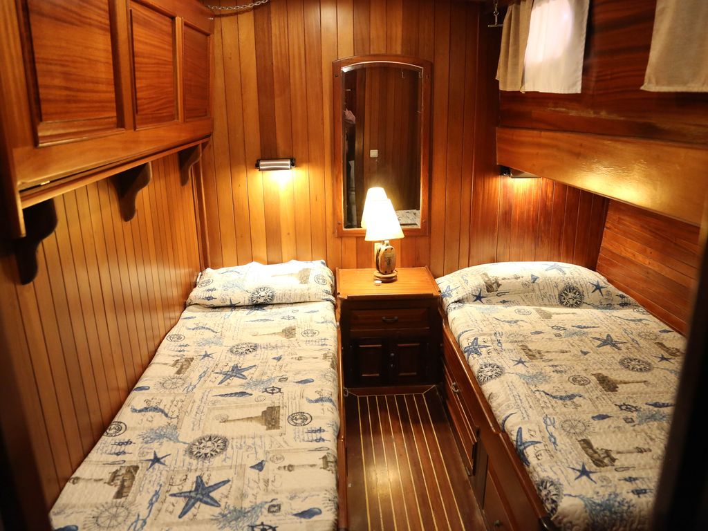 spacious-twin.jpg