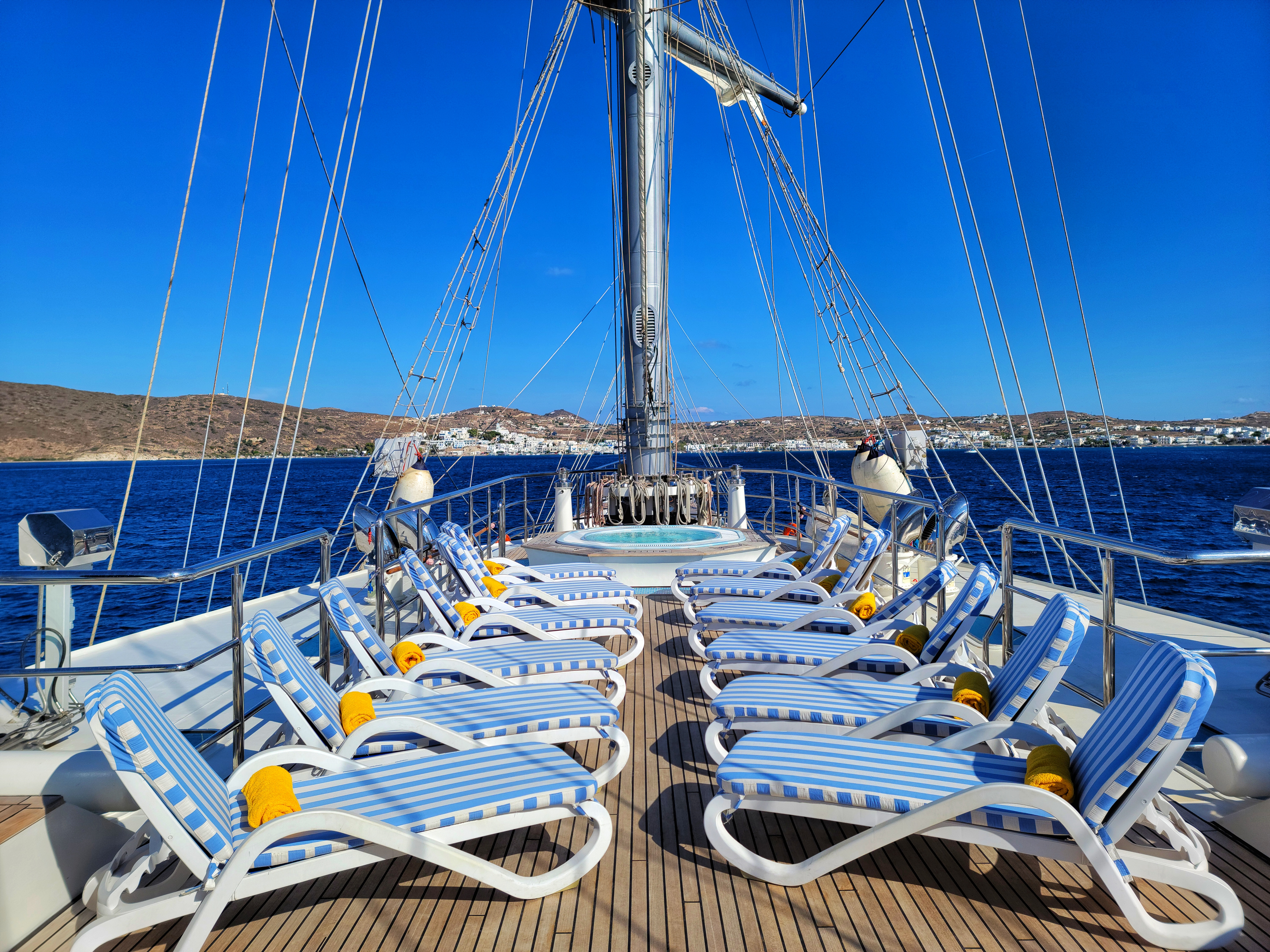 sun deck - photo Aarne Pyulze.jpg