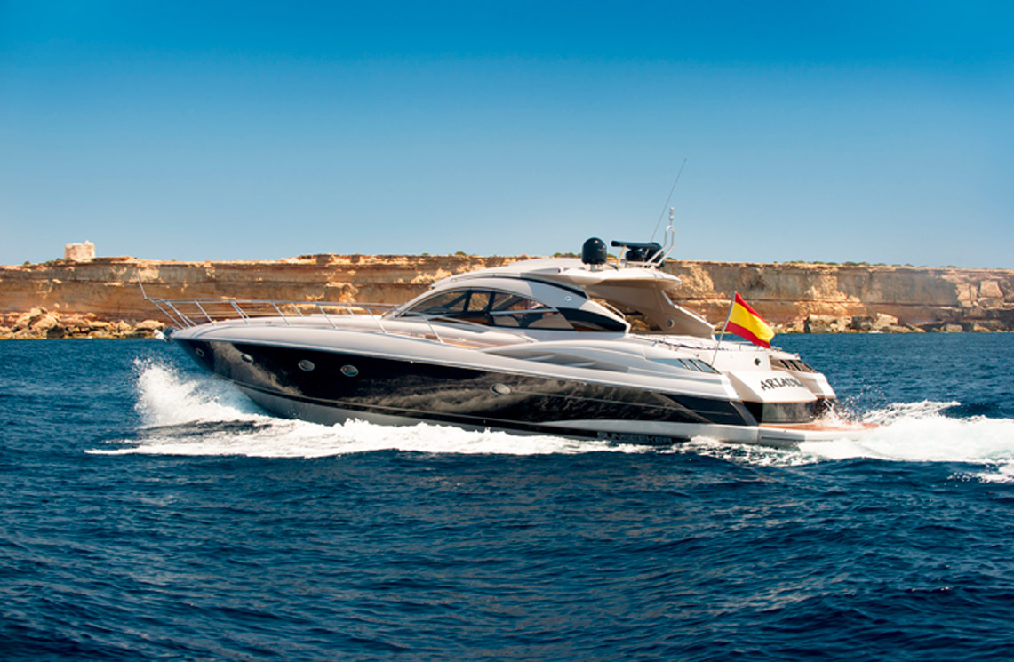 sunseeker-predator-61-sistership in Ibiza.jpg