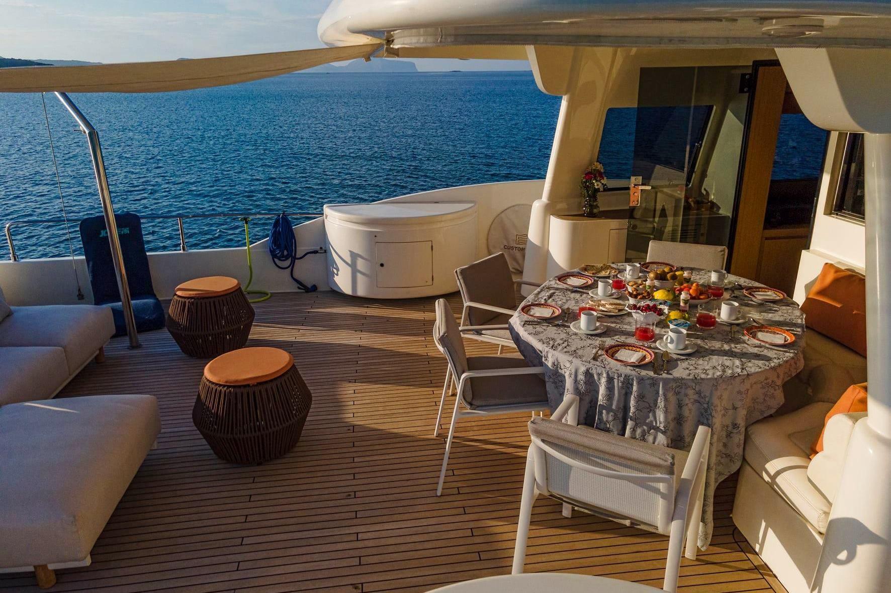 top deck dining.jpg