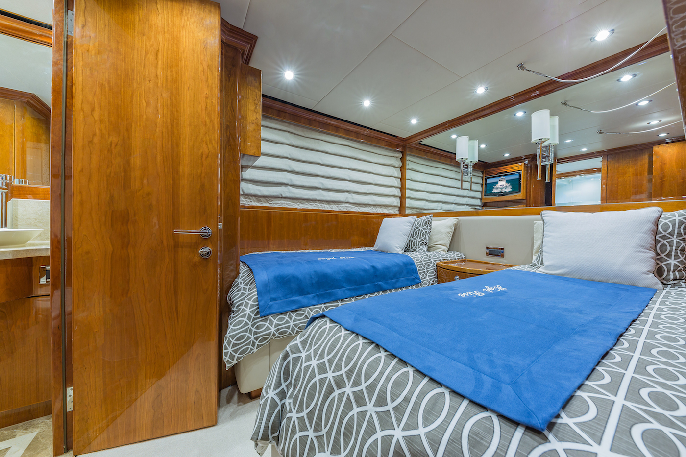 twin cabin .jpg