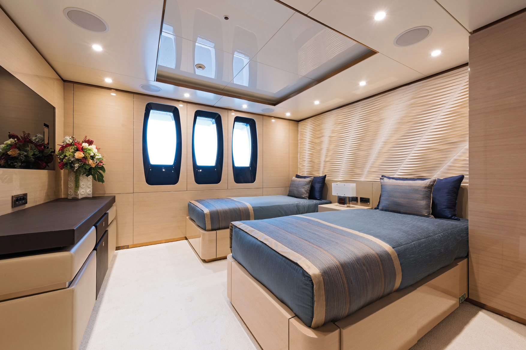 twin cabin suite.jpg