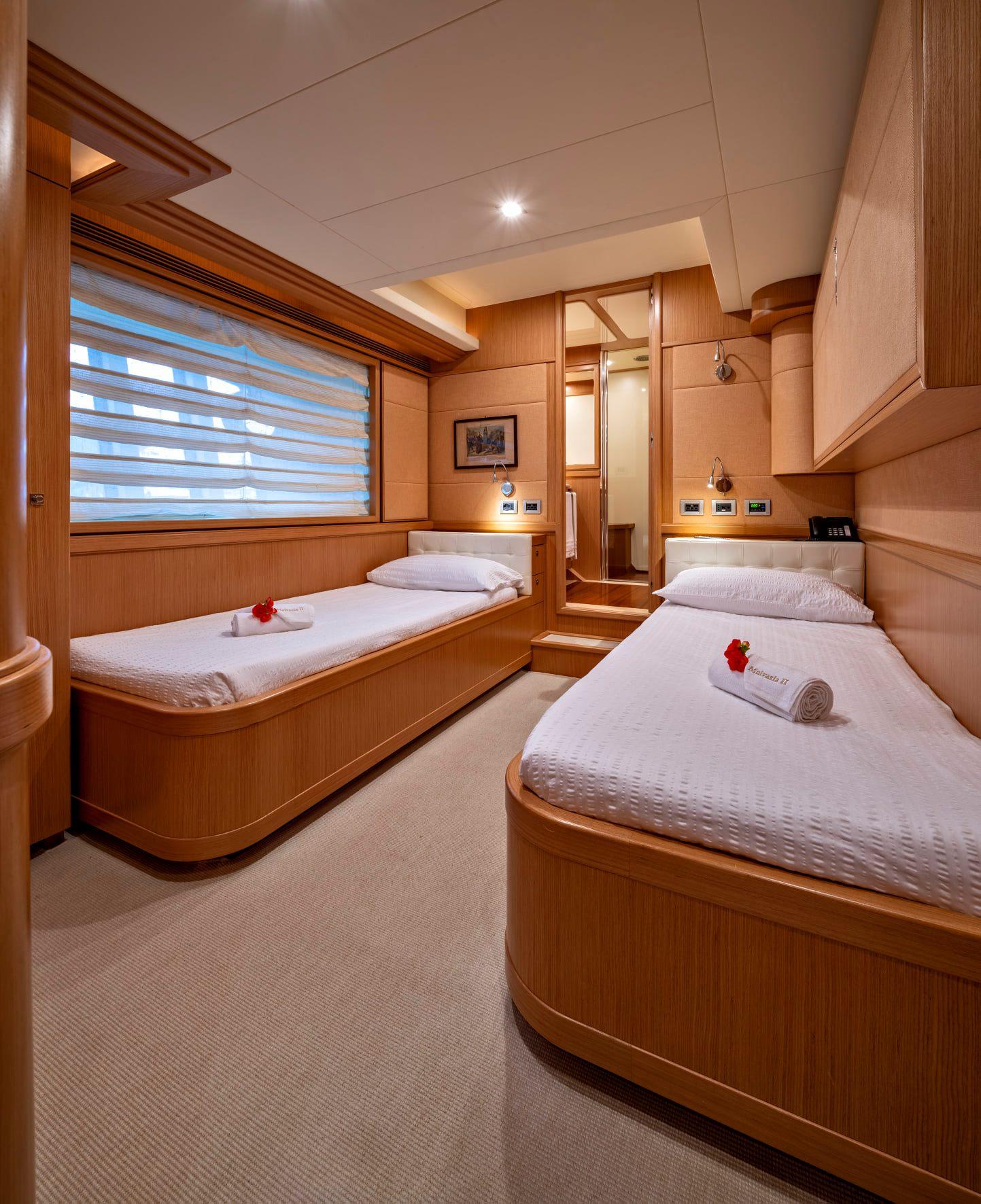 twin cabin. .jpg