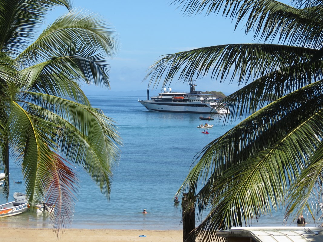 variety_voyager_in_Coiba.jpg