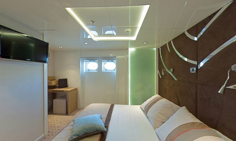voyager-cat-b-cabin.jpg
