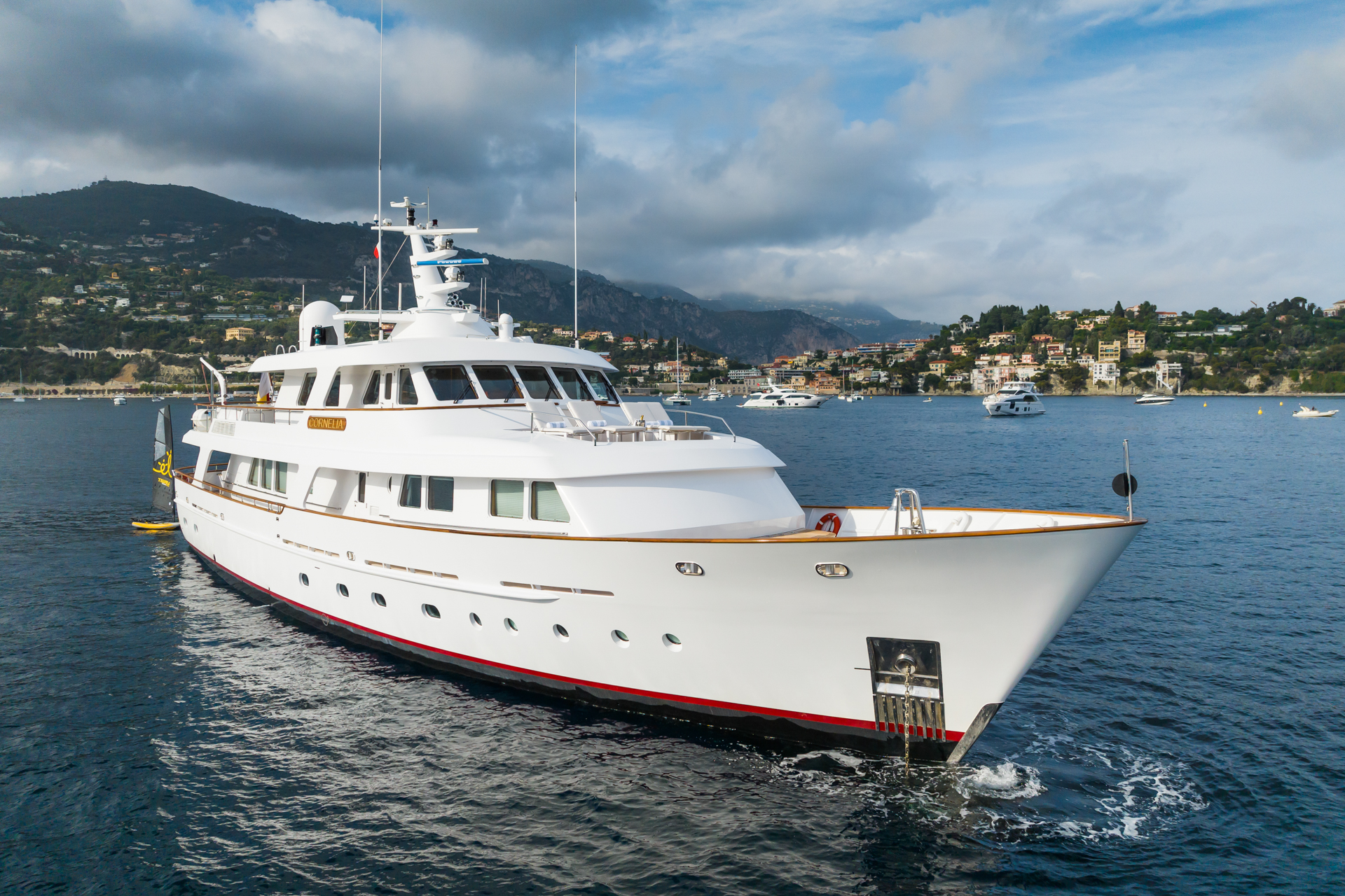 yacht Cornelia.jpg