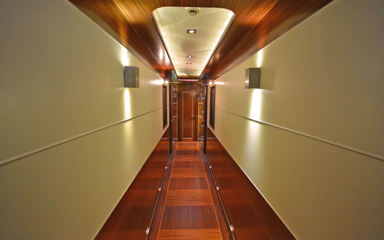 yacht foyer.jpg