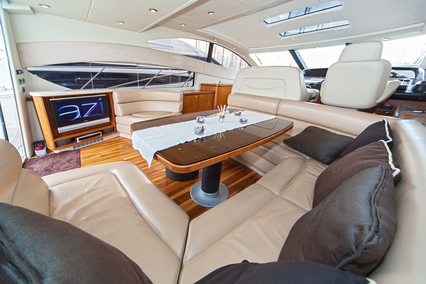 [20m-Yacht-KATARINA-III]-8178-72.jpg