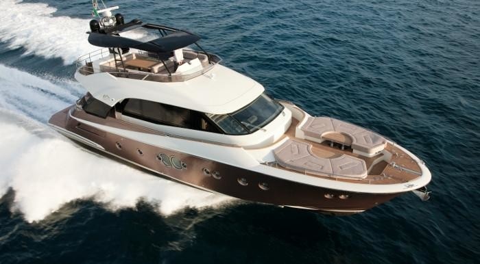 [21m-Yacht-ESMERALDA-OF-LONDON]-8347-19.jpg